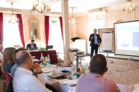 Dr. Martin Juhrisch beim KI-Spezialtag des VDI am 10.02.2020 in Baden-Baden